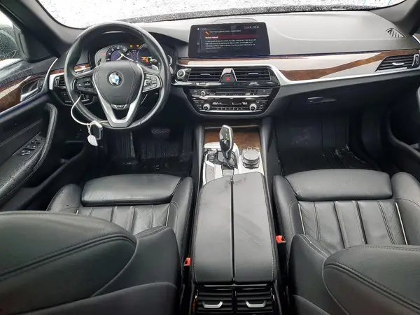 WBAJB1C5XJB083886 2018 BMW 5ER - Image 8