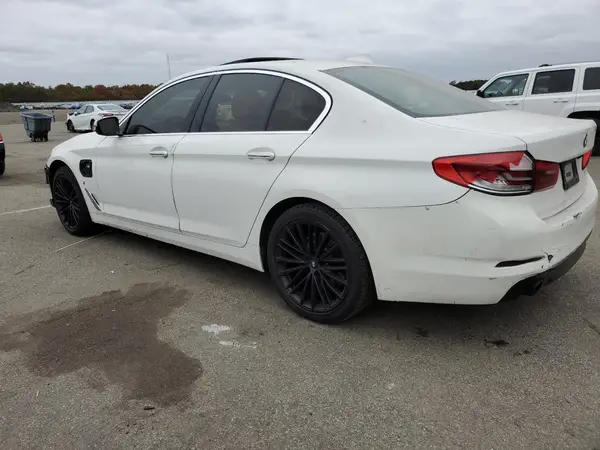 WBAJB1C5XJB374436 2018 BMW 5ER - Image 2