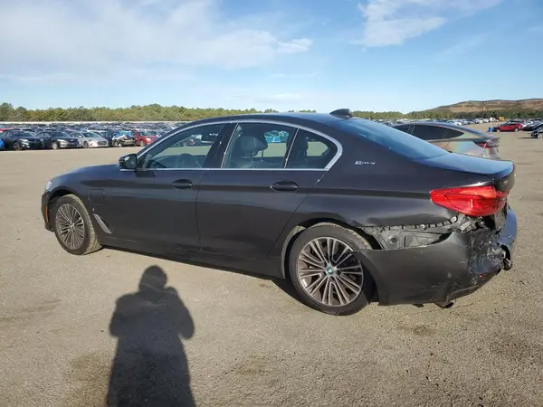 WBAJB1C5XKB375202 2019 BMW 5ER - Image 2