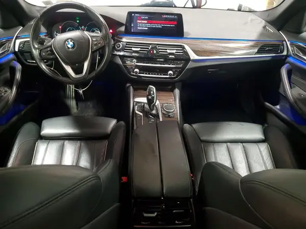 WBAJB1C5XKB376270 2019 BMW 5ER - Image 8