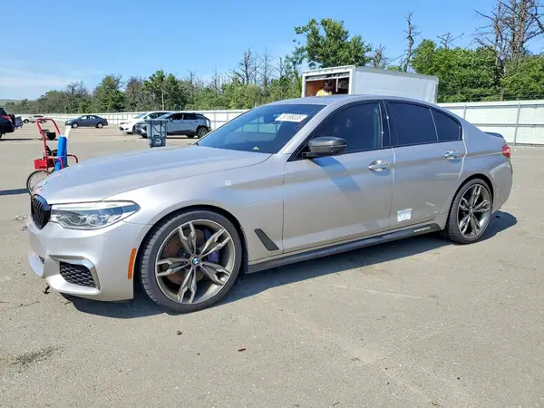 WBAJB9C50JB036378 2018 BMW M5 - Image 1