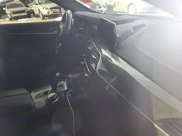 WBAJB9C50JB286445 2018 BMW 5ER - Image 8