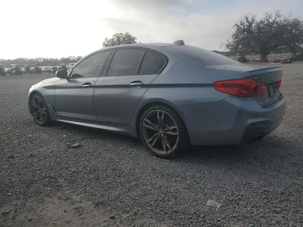 WBAJB9C50JB287269 2018 BMW M5 - Image 2