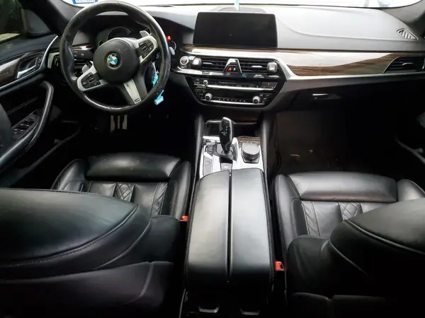 WBAJB9C50KB464405 2019 BMW M5 - Image 8