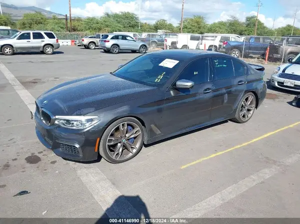 WBAJB9C51JB049513 2018 BMW 5ER - Image 2
