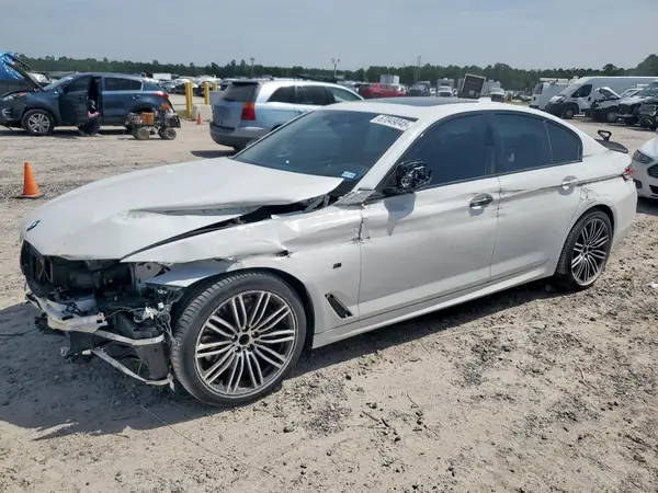 WBAJB9C51JG463894 2018 BMW 5ER