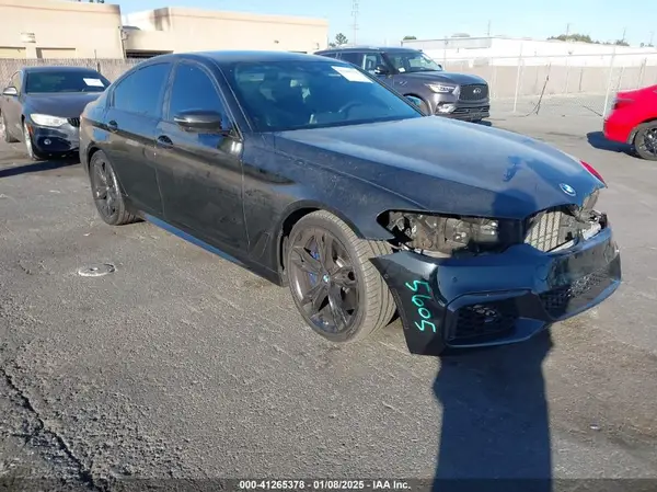 WBAJB9C51KB288416 2019 BMW 5ER - Image 1