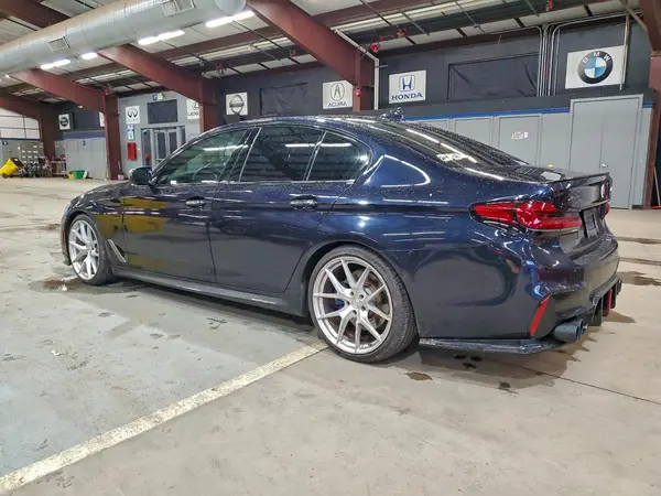 WBAJB9C52JB287242 2018 BMW 5ER - Image 2