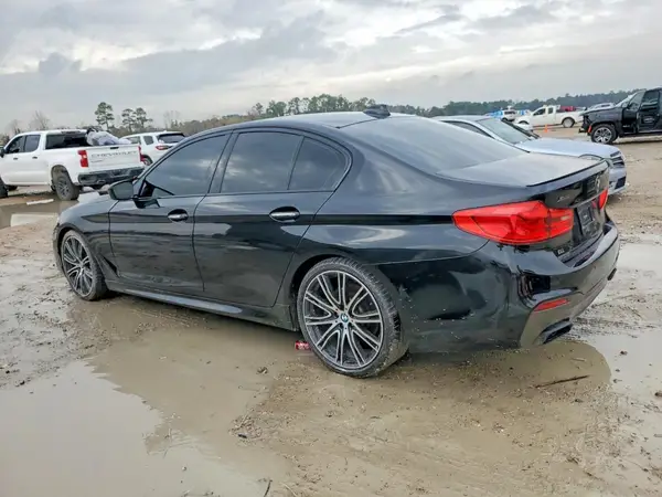 WBAJB9C52JB287435 2018 BMW 5ER - Image 2
