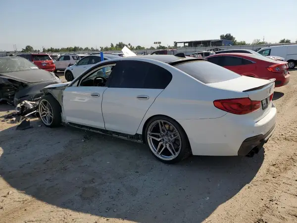 WBAJB9C53JB034981 2018 BMW 5ER - Image 2