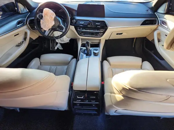 WBAJB9C53JB035399 2018 BMW M5 - Image 8