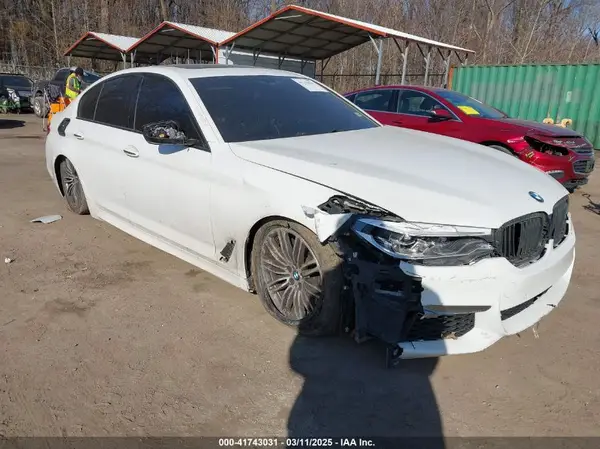 WBAJB9C53JB036097 2018 BMW 5ER - Image 1
