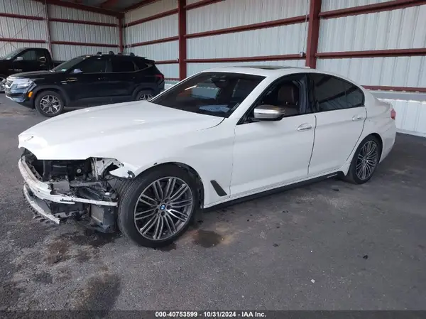 WBAJB9C53JB036164 2018 BMW 5ER - Image 2