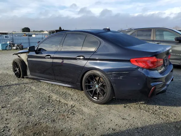 WBAJB9C53JB049609 2018 BMW M5 - Image 2