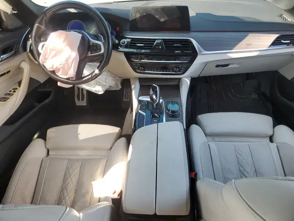 WBAJB9C53JB049870 2018 BMW 5ER - Image 8