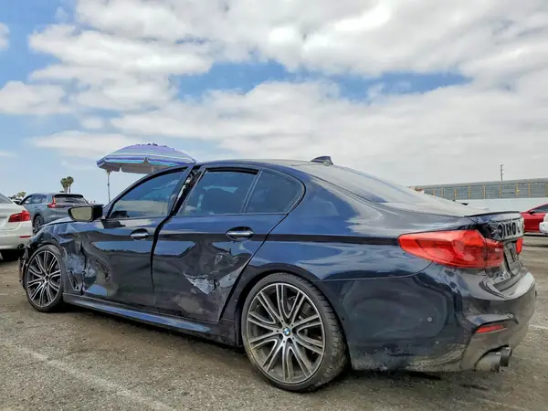 WBAJB9C53JG464593 2018 BMW M5 - Image 2
