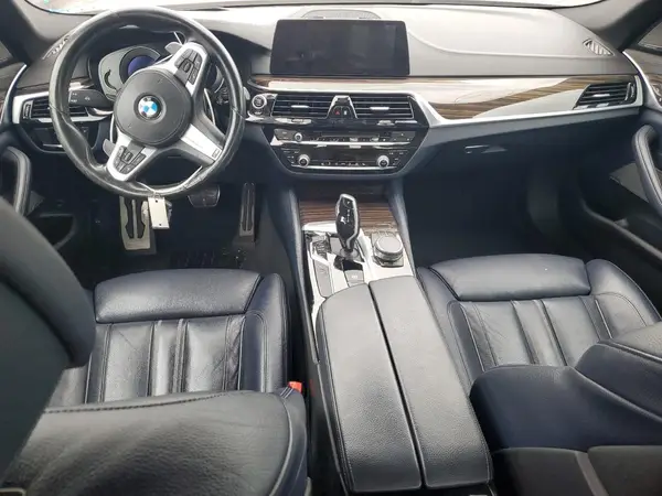 WBAJB9C54KB288412 2019 BMW 5ER - Image 8