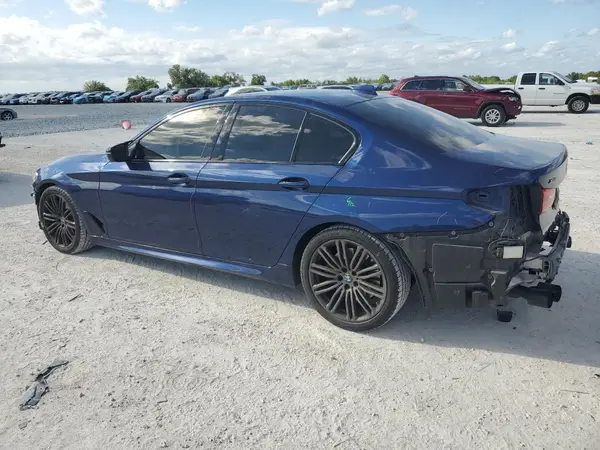 WBAJB9C54KB288670 2019 BMW M5 - Image 2