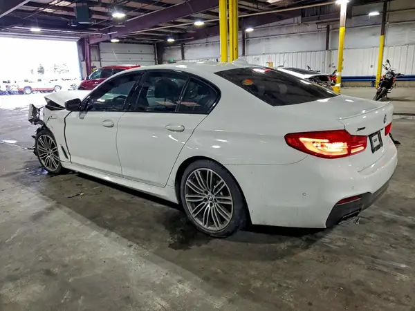 WBAJB9C54KB288717 2019 BMW M5 - Image 2