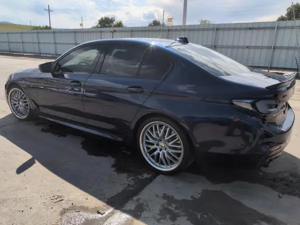 WBAJB9C54KB288913 2019 BMW 5ER - Image 2