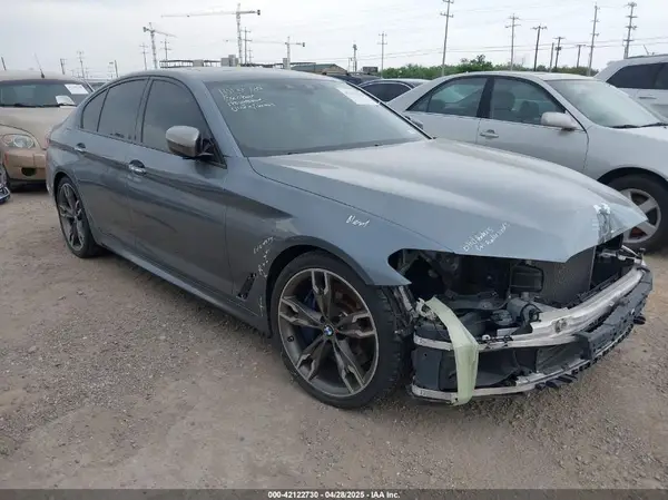 WBAJB9C55JB035694 2018 BMW 5ER - Image 1