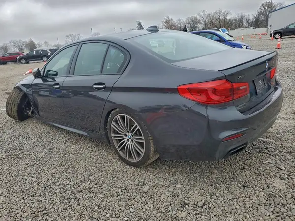 WBAJB9C55JB036893 2018 BMW 5ER - Image 2
