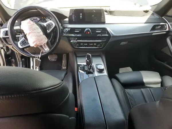 WBAJB9C55JG464577 2018 BMW 5ER - Image 8
