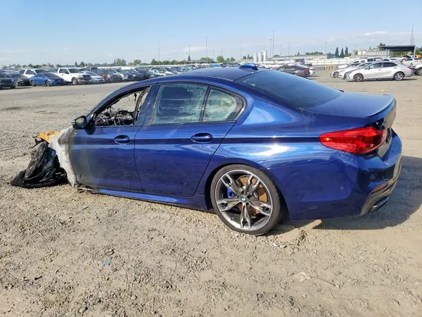 WBAJB9C55KB465226 2019 BMW M5 - Image 2