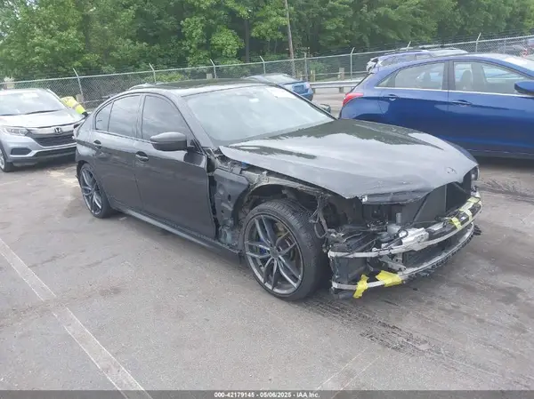 WBAJB9C56JB035364 2018 BMW 5ER - Image 1