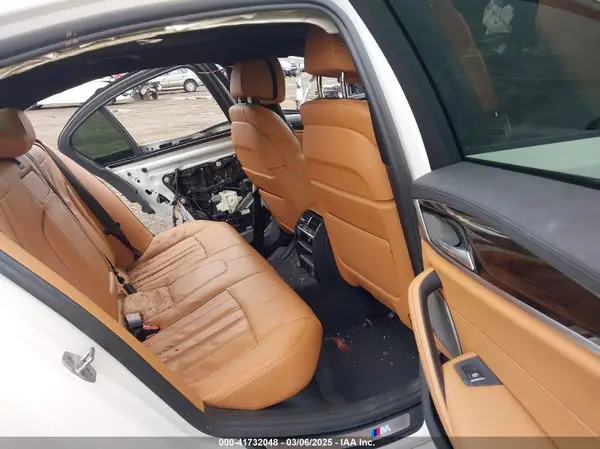 WBAJB9C56JB035929 2018 BMW 5ER - Image 8