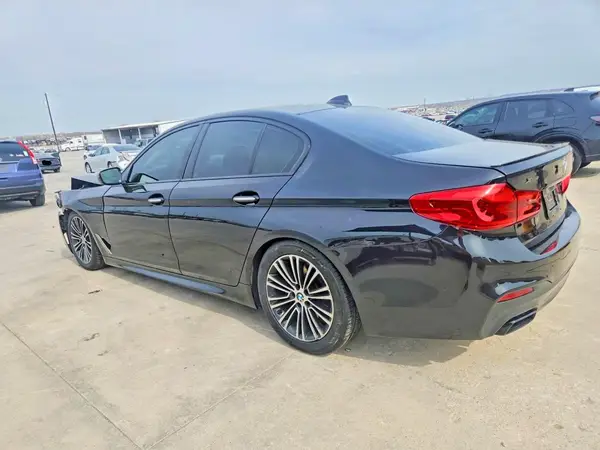 WBAJB9C56JB036627 2018 BMW M5 - Image 2