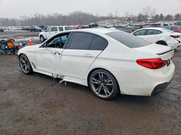 WBAJB9C56JB287177 2018 BMW M5 - Image 2