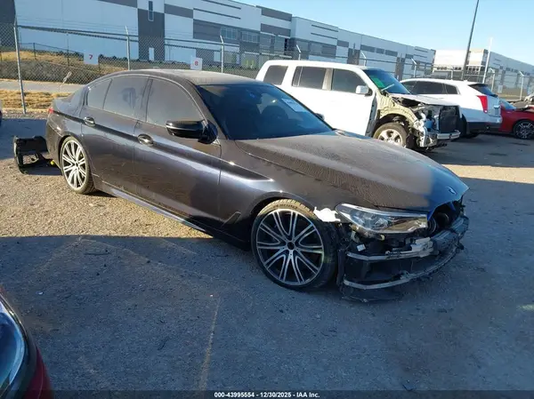 WBAJB9C56JG464393 2018 BMW 5ER - Image 1