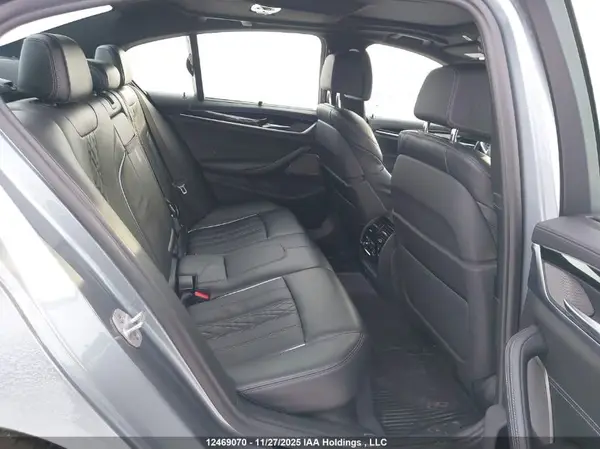 WBAJB9C57JB035986 2018 BMW 5ER - Image 8