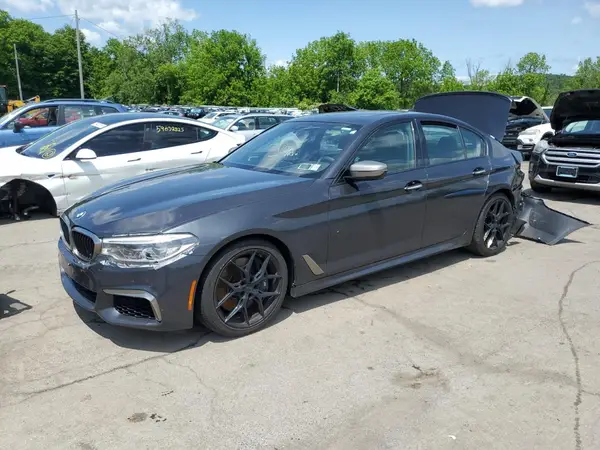 WBAJB9C57JG464452 2018 BMW M5 - Image 1