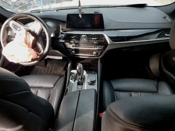 WBAJB9C58KB287991 2019 BMW M5 - Image 8