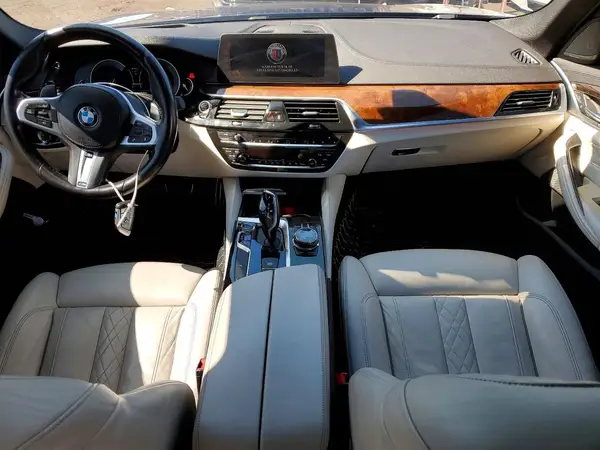 WBAJB9C59JB036458 2018 BMW M5 - Image 8
