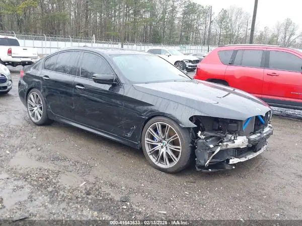 WBAJB9C59JB049114 2018 BMW 5ER - Image 1