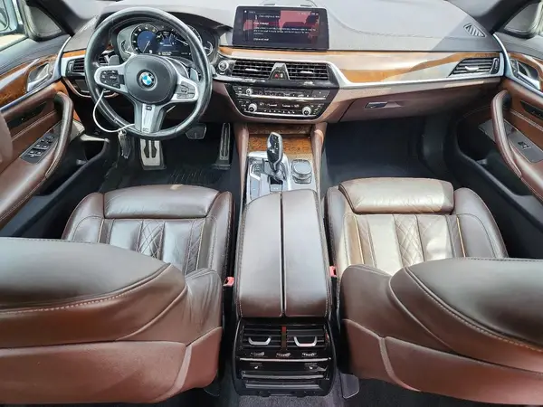 WBAJB9C59JB049338 2018 BMW M5 - Image 8