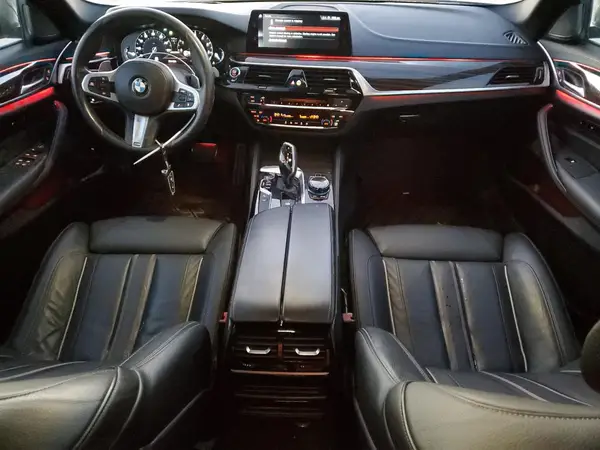 WBAJB9C5XJB049249 2018 BMW 5ER - Image 8