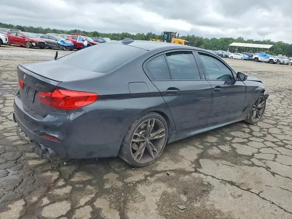 WBAJB9C5XJB049607 2018 BMW M5 - Image 2