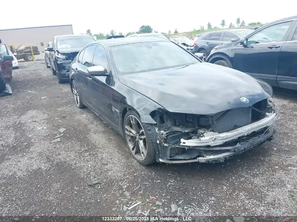 WBAJB9C5XJG463697 2018 BMW 5ER - Image 1
