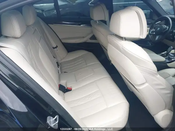 WBAJB9C5XJG463697 2018 BMW 5ER - Image 8