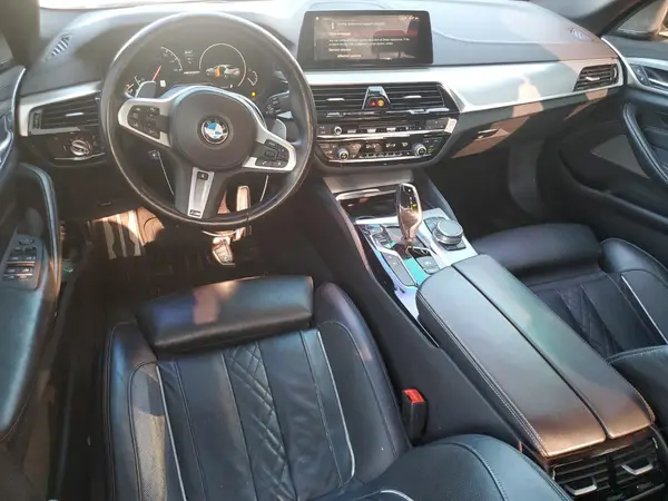 WBAJB9C5XKB287524 2019 BMW 5ER - Image 8