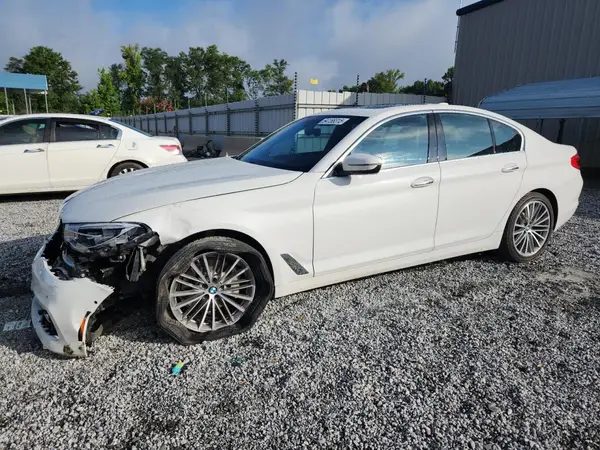WBAJE5C30HG914306 2017 BMW 5ER - Image 1