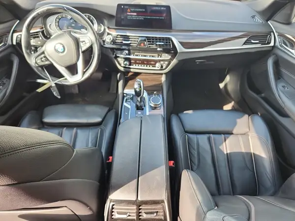 WBAJE5C30HG914306 2017 BMW 5ER - Image 8
