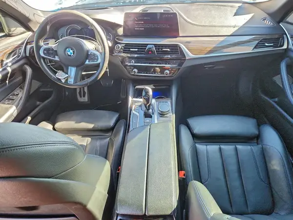 WBAJE5C30HG915701 2017 BMW 5ER - Image 8
