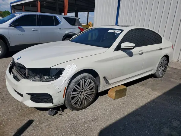 WBAJE5C31HG916789 2017 BMW 5ER - Image 1