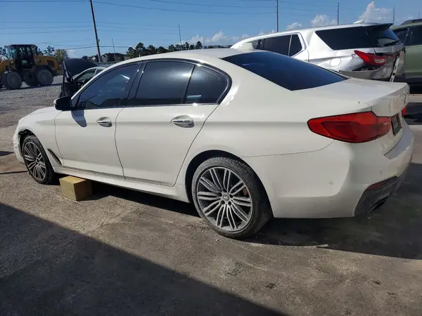 WBAJE5C31HG916789 2017 BMW 5ER - Image 2