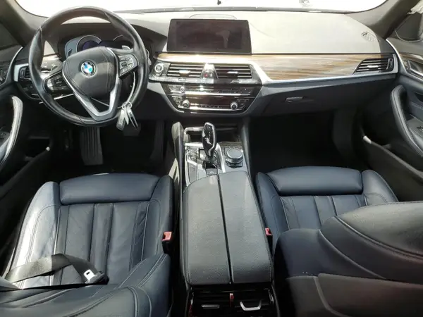 WBAJE5C32HG913660 2017 BMW 5ER - Image 8